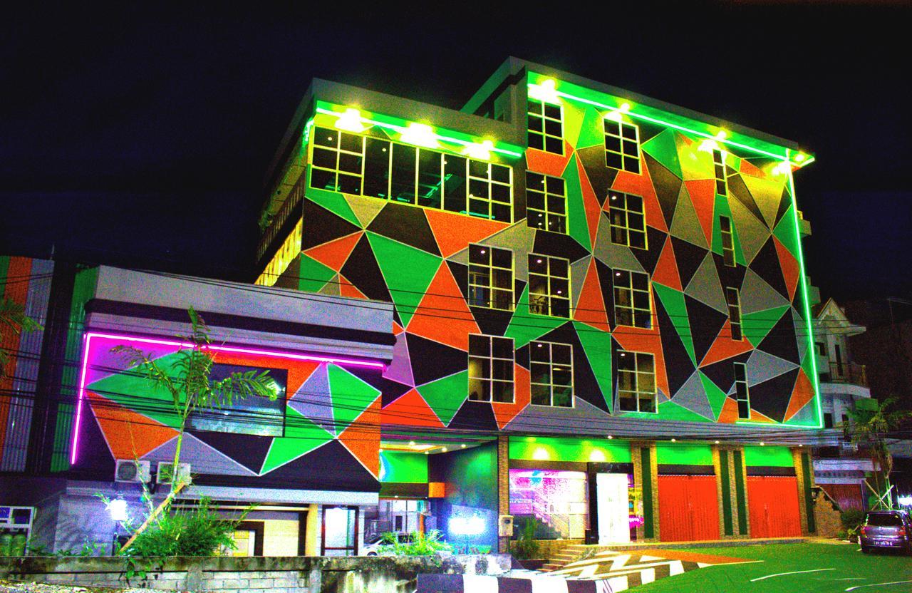 Sevensix Hotel Balikpapan Esterno foto